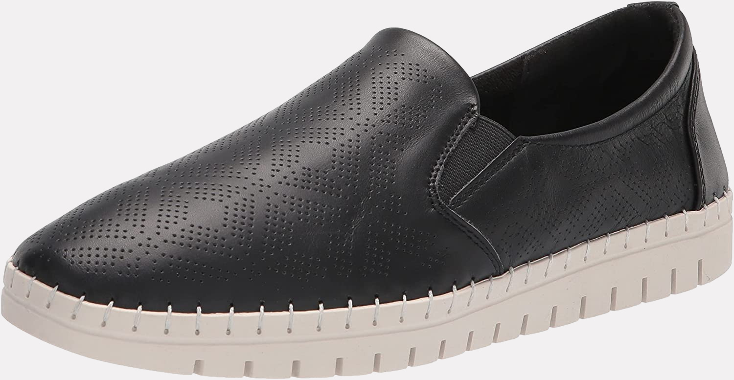 Best slip on cheap sneakers for narrow feet